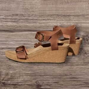 Birkenstock_Papillio_Women's Brown Leather Wedge Sandal